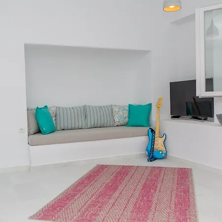 Villa Naxos Beachfront Private With Pool Mikri Vigla